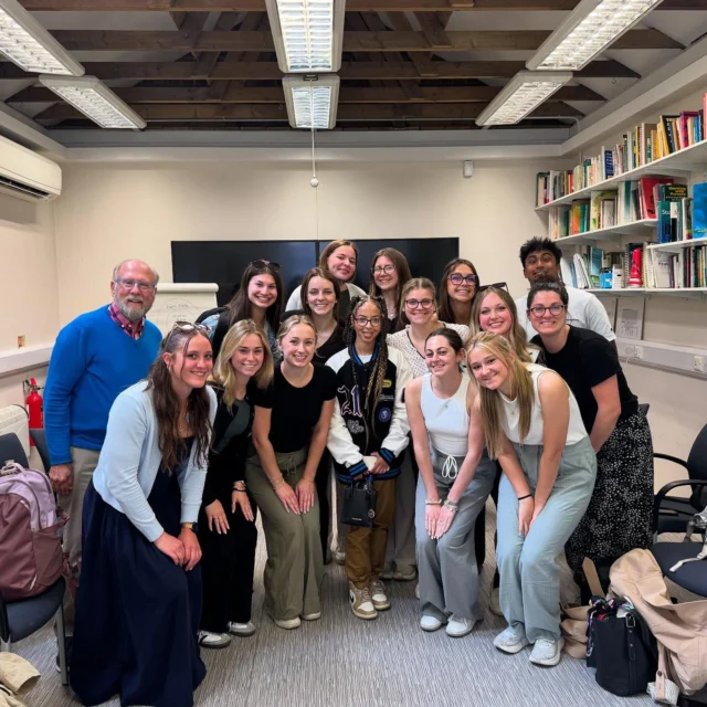 Last week we hosted a wonderful group of students from Michigan State University, USA. They visited the UK to travel around different Centres of Excellence related to Speech Therapy. Their workshop involved a seminar with a specialist therapist and a visit from a lovely MPC client who shared their experience of stammering.